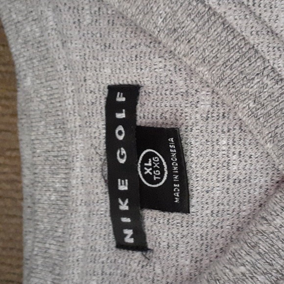 Nike golf sweatshirt - Picture 3 of 8